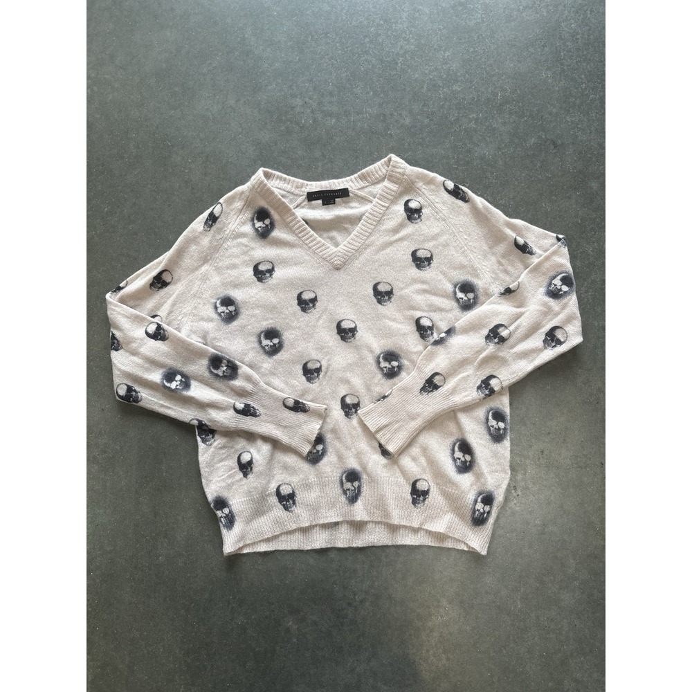 Skull Cashmere Ivory Cream White Winter Sweater Size Small